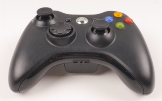 Xbox 360 Wireless Controller (Black/White)