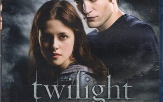 Twilight - houkutus (Kristen Stewart, Robert Pattinson)