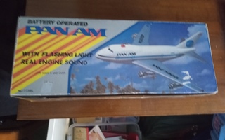 Pan Am 70's Airplane