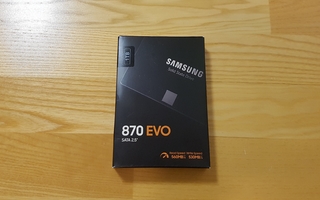 Samsung 870 EVO 1 TB SATA -SSD-levy