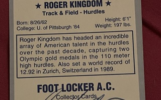 Roger Kingdom nimikirjoitus kortin takana
