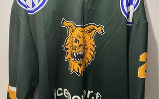 Ilves fanipaita #27