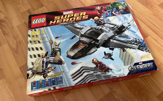 LEGO Marvel Super Heroes : Quinjet Aerial Battle # 6869