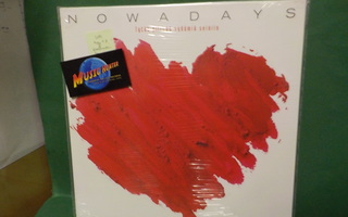 NOWADAYS - TYTÖT PIIRTÄÄ SYDÄMIÄ SEINIIN UUSI SS LP