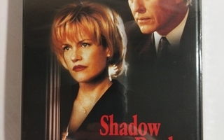 (SL) UUSI! DVD) Shadow of Doubt - Epäilyksen verho (1998)