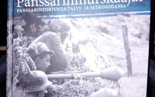 SIMO LIIKANEN :  PANSSARINMURSKAAJAT ( SIS POSTIKULU  )