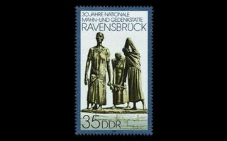 DDR 3274 ** Muistomerkki Ravensbruck (1989)