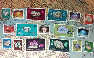Jalokivi ja mineraali aiheisia postimerkkejä 17 kpl KE ZW TH