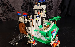 Lego King's Mountain Fortress ( 6081-1 )