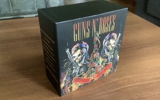 Guns N’ Roses : 1987 - 2011 Box Set ( 8xCD + 2-DVD )