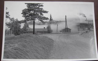 Rovaniemi, postikortti  kai 1959-60 joen yli  kirkkoon