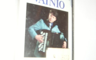 TAITO VAINIO - Nuoruusmuistoja C-kasetti (Sis.postikulut)