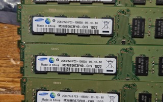 2GB ddr3 x 7 muisteja