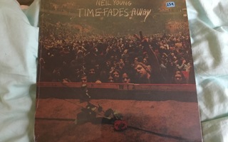 LP Neil Young : Time Fades Away NYA ORS 05