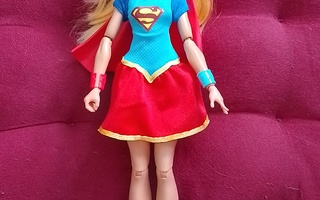 DC comics Supergirl  nukke