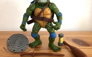 Teenage Mutant Ninja Turtles 1992 Movie Star Leonardo