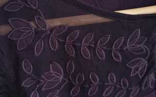 HM tumman lila paita koristekuvioilla (koko S), UUSI