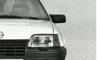 Opel Kadett Combo -esite, 1987