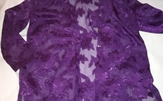 Carolin- Muotihovi ( suomalainen tuote) 38 violetti