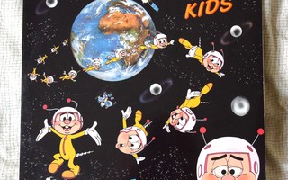 Video Kids – The Invasion Of The Spacepeckers LP + LIITE