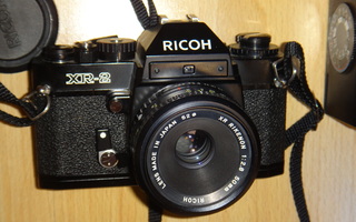 RICOH XR-2 +50mm + "NAHKALAUKKU" SALAMA YM