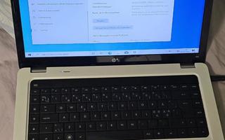 Hp G92, amd phenom triplecore, 4Gb, 1Tb, win10