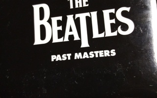 2CD   THE BEATLES :  PAST MASTERS