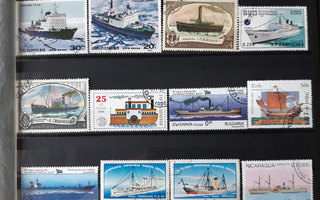 Laiva aiheiset postimerkit 20 kpl mm. Korea ja Bulgaria