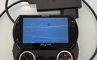 PSP Go (PSP-N1004) konsoli