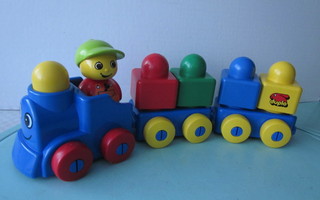 Lego Duplo Primo juna, poika + palikoita