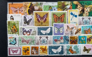PERHOSET postimerkkejä 32 kpl