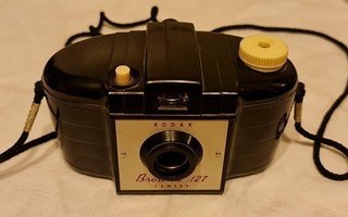 Vanha kamera Kodak Brownie 127 1. versio