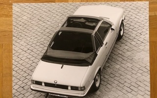 Lehdistökuva BMW E21 3-sarja Baur Cabriolet