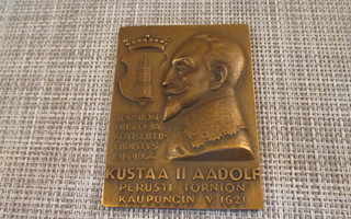 Kustaa II Aadolf mitali Tornio / J .Vikainen 1964.