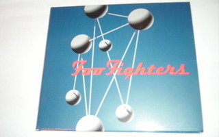 Foo Fighters - The Colour and The Shape CD (Sis.postikulut )