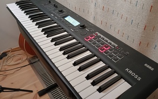 Korg Kross 2 (61)