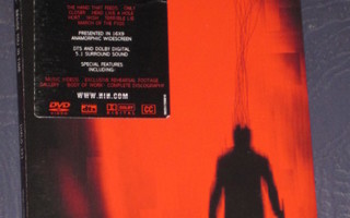 NINE INCH NAILS : LIVE - BESIDE YOU IN TIME.