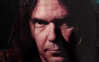 Neil Young – Live at Superdome, New Orleans 1994