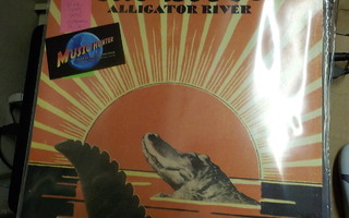 BOOTS - ALLIGATOR RIVER UUSI SOITTAMATON M/M- LP KOELEVY