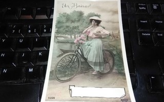 Polkupyörä Kaunis Nainen 1900alk PK101