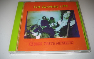 The Flaming Lips - Clouds Taste Metallic (CD,1995)