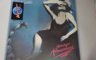 SCORPIONS - SAVAGE AMUSEMENT EX-/EX- LP