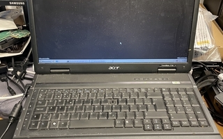 Acer TravelMate 7730G - retrohko läppäri