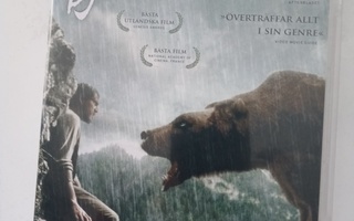 DVD Björnen - Karhu (Ohj. Jean-Jacques Annaud) Sis.postikulu
