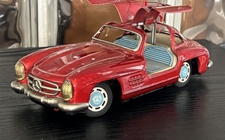 Mercedes-Benz 300 SL GULLWING