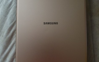 Samsung Model SM-T515 tablettitietokone (korjaukseen)