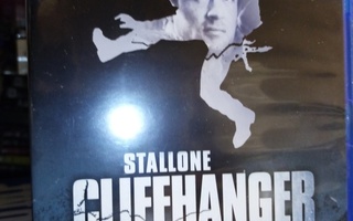 Blu-ray CLIFFHANGER ( SIS POSTIKULU )