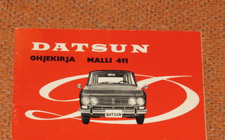1967 Datsun Bluebird omistajan käsikirja - KUIN UUSI - suom