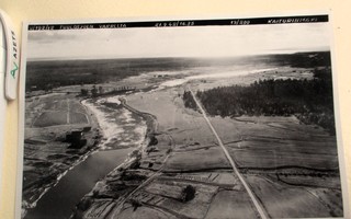 Tuulosjoen varrelta SA ilmakuva 1942  17,5x12,5cm