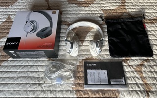 Sony MDR-10RC -kuulokkeet